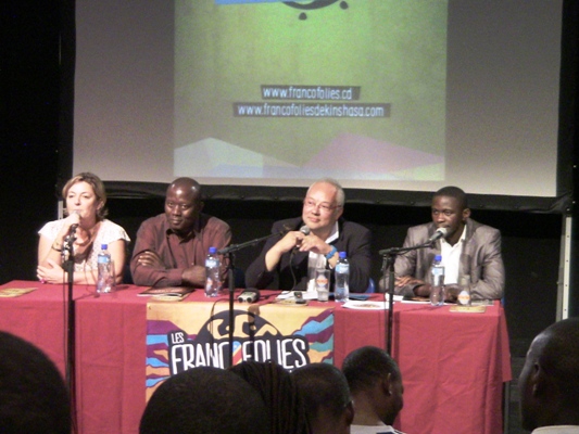 Jean Steffens, Kathryn Brahy, Brain Tshibanda et Charly Mabilama face à la presse