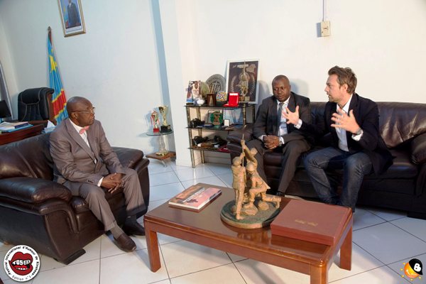 Ados et Gilles en pourparlers avec le ministre de la culture Baudouin Banza Mukalay