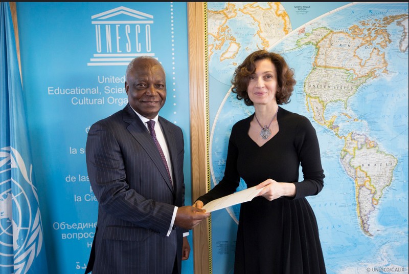 Unesco- Henri Ossebi présentation Lettres de créance à Audrey Azoulay le 2 mars au siège parisien de la place Fontenoy