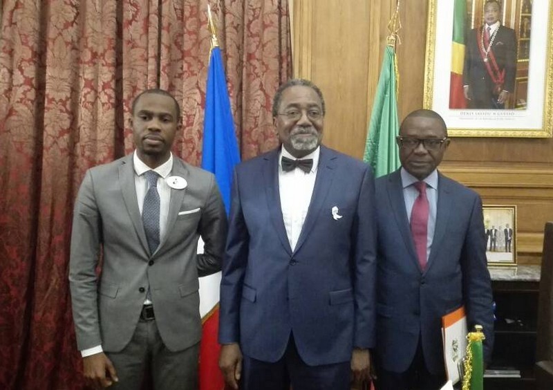 Prince Bertrand Bahamboula en compagnie de l'ambassadeur Rodolphe Adada et du ministre conseiller Paul Maloukou