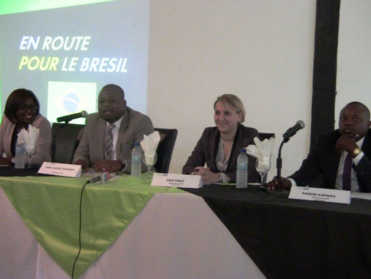 Le panel des orateurs de Canal + lors de la conférence de presse 