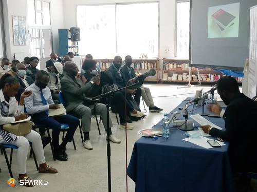 Vue partielle de l’assistance participant au lancement du quatrième Prix Zamenga (Adiac)