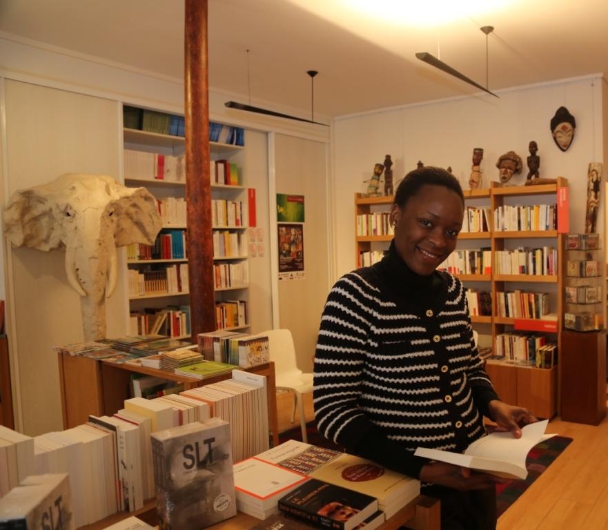 Dominique Tchimbakala à la librairie galerie Congo à Paris