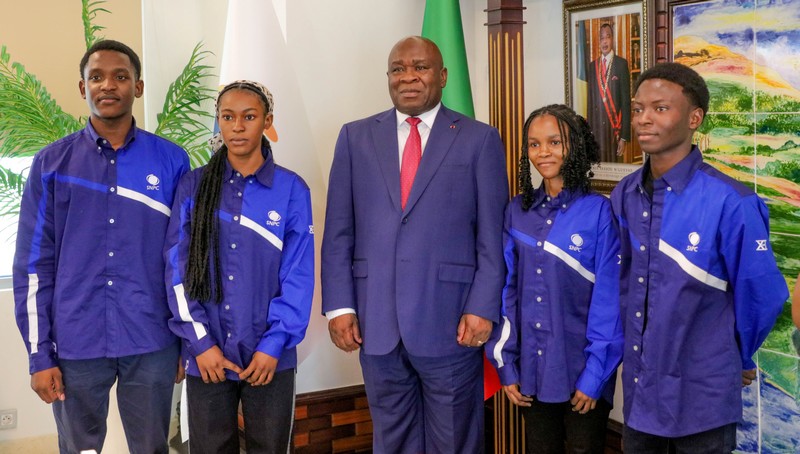 SNPC- Réception de quatre étudiants en partance pour Bakou