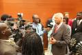L'ambassadeur Henri Lopes interviewé par la presse sénégalaise
